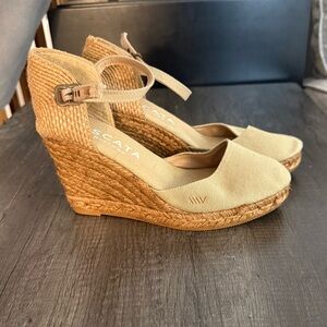 Viscata Barcelona Satuna Canvas Espadrille Wedge